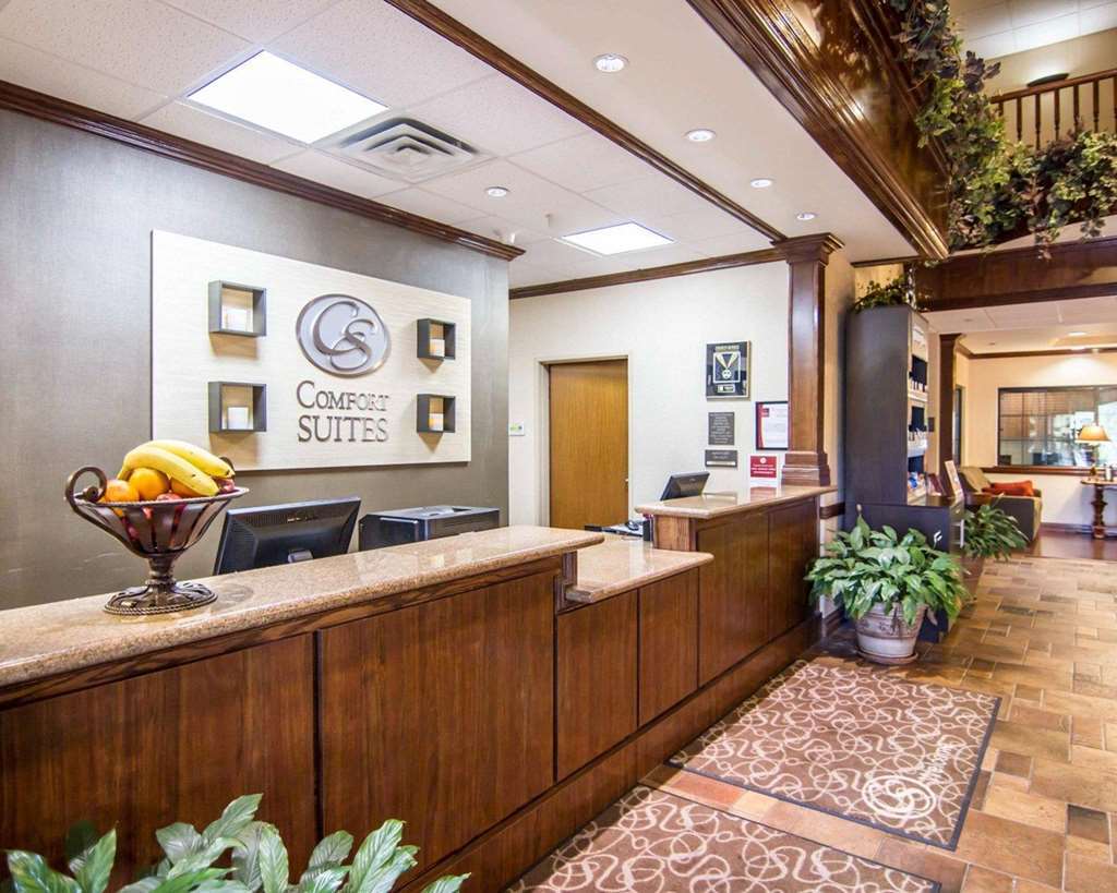 Comfort Suites Marshall Interior foto